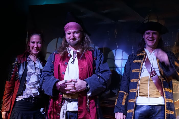 CAPTAIN BLACKEYE UND SEINE CREW